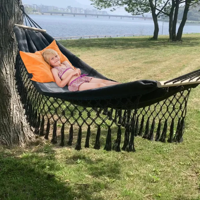 Outdoor Camping Canvas Hammock – Anti-Rollover Design